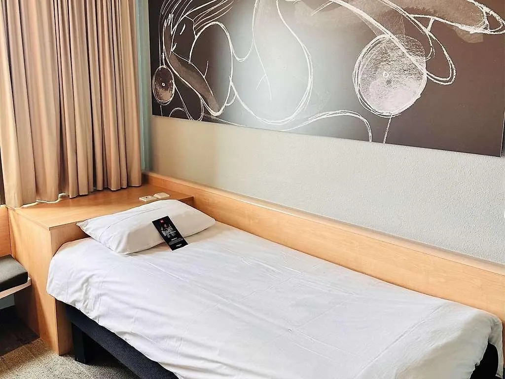 **  Ibis Hotel Berlin Spandau Germany